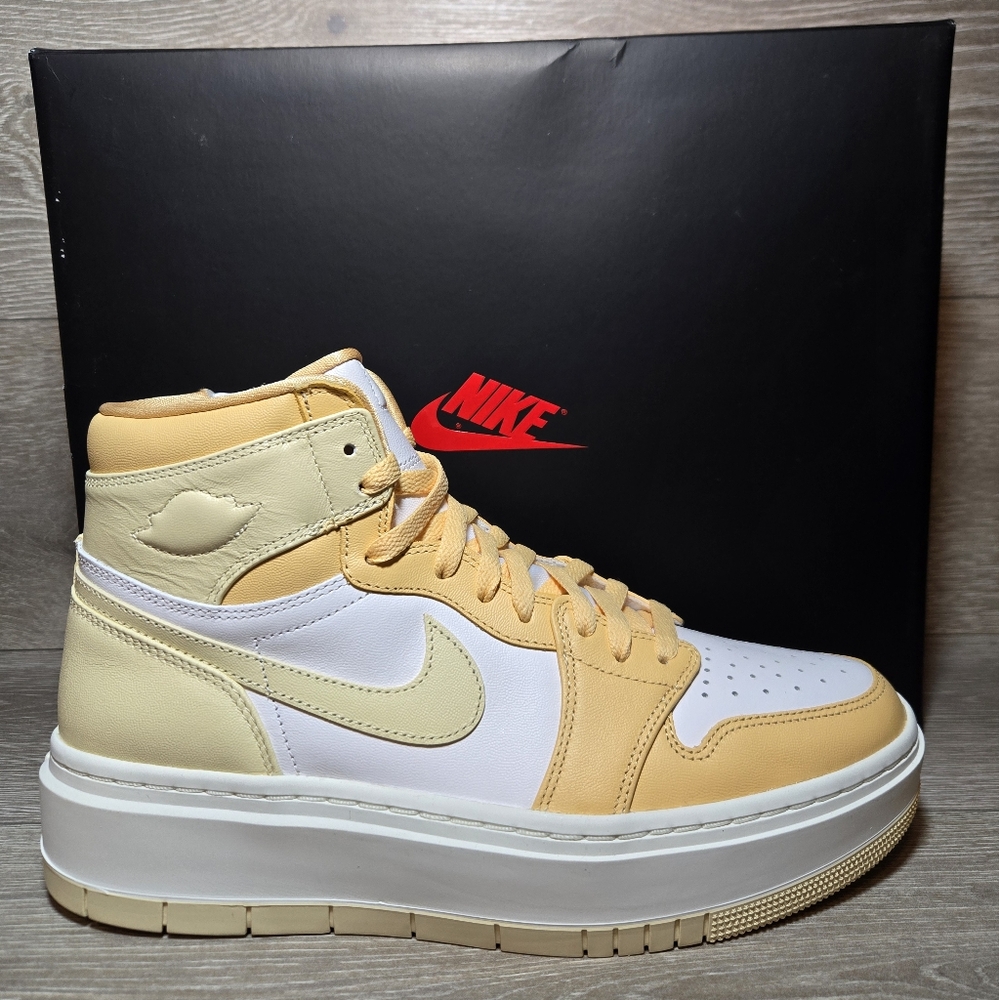 Nike WOMENS SIZE 11.5 Air Jordan 1 Elevate High Celestial Gold White DN3253-200